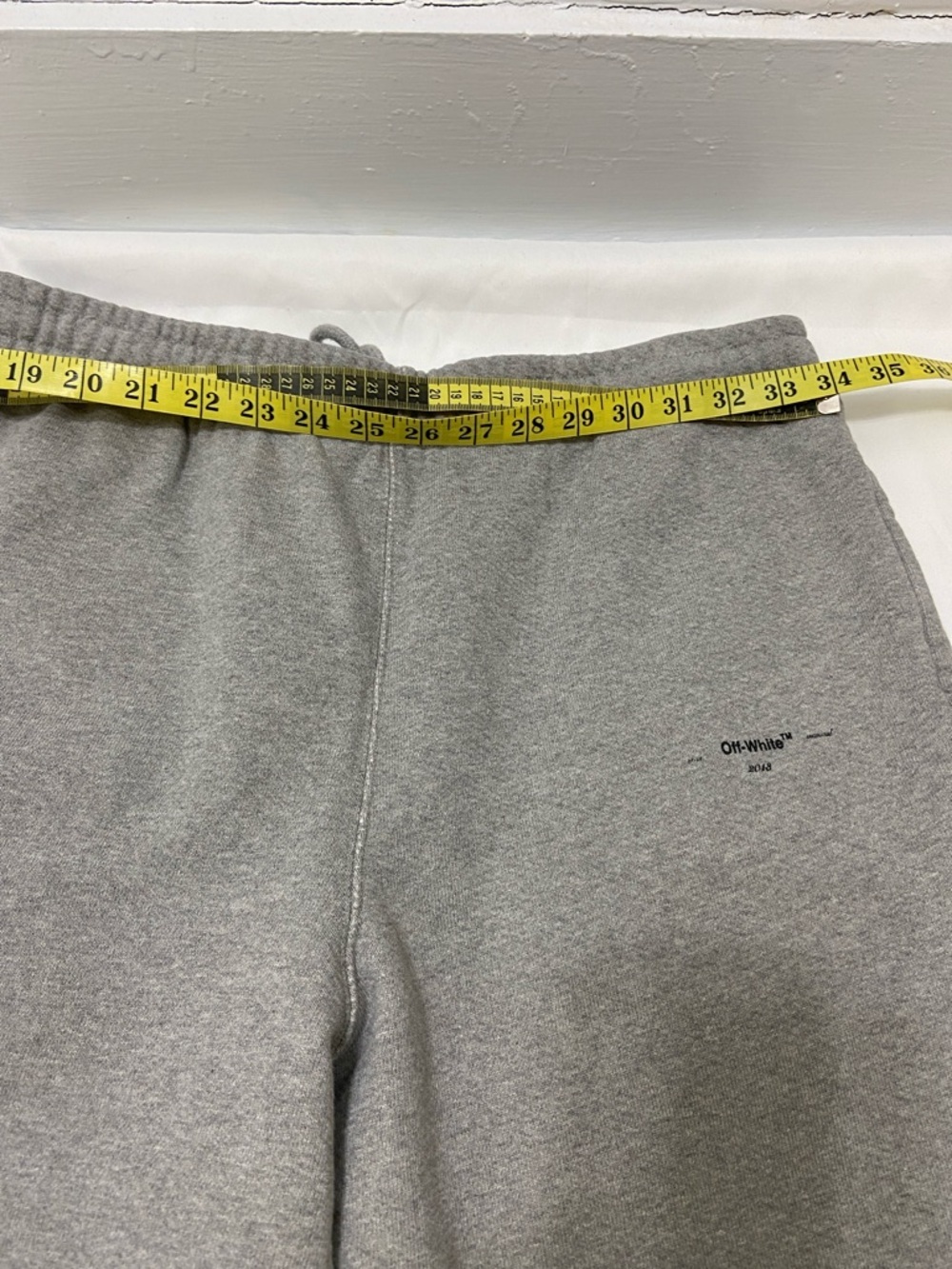 Off-White Men’s Gray Long Sweatpants With Elastic At Waist And Ankle.Size- XL . - Picture 4 of 15